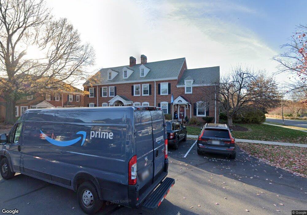 4656 34th St S unit B2, Arlington, VA 22206 - photo 1