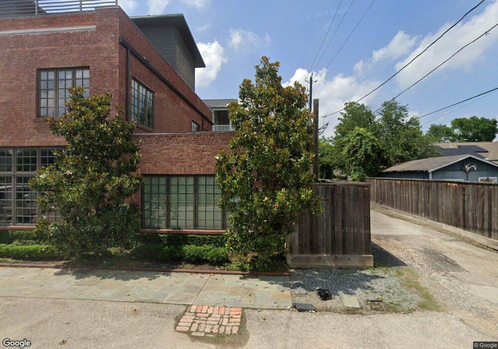 806 Coronado St, Houston, TX 77009 - photo 1