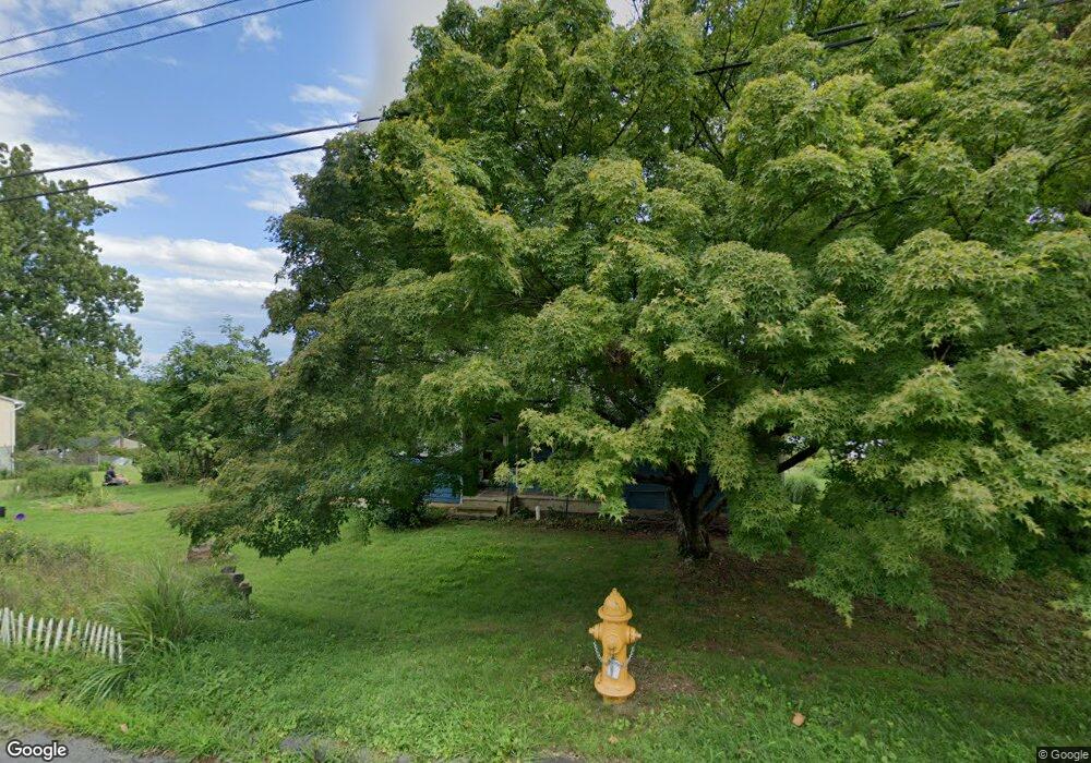 10 Sycamore Rd, Milford, NJ 08848 - photo 1