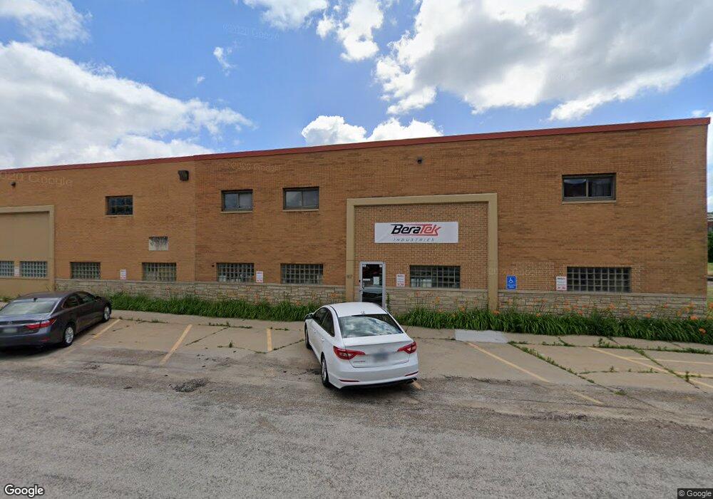 407 9th Ave SE, Cedar Rapids, IA 52401 - photo 1