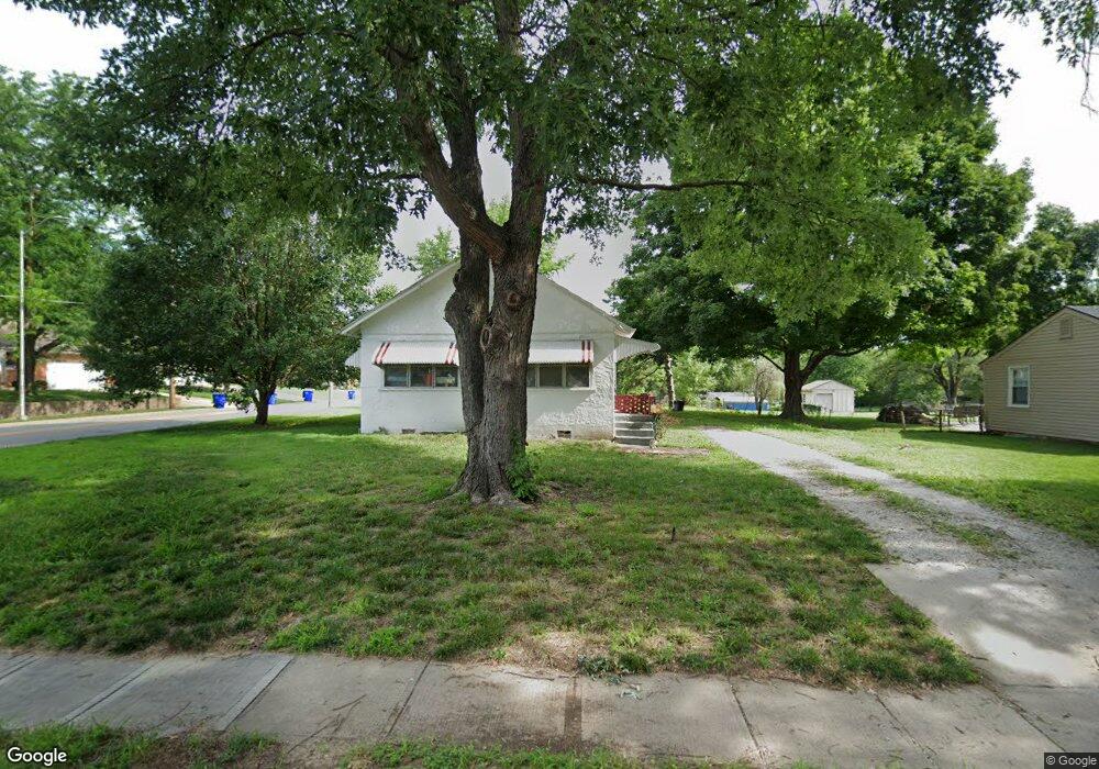 12416 W 61st St, Shawnee, KS 66216 - photo 1