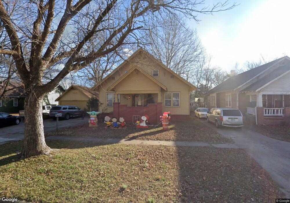 2814 Clark Ave, Parsons, KS 67357 - photo 1
