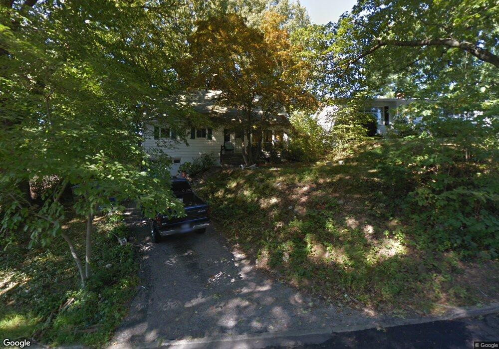 46 Lincoln Ave, Ossining, NY 10562 - photo 1