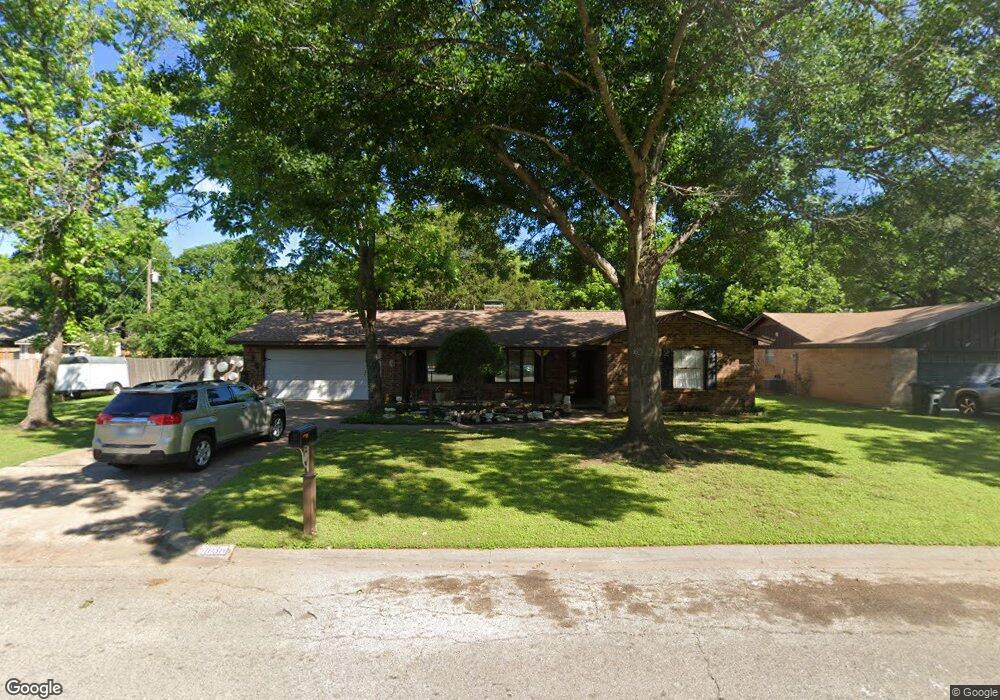 1038 Princeton Place, Cleburne, TX 76033 - photo 1