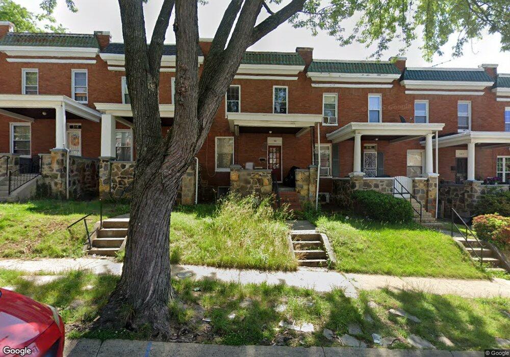 323 Marydell Rd, Baltimore, MD 21229 - photo 1