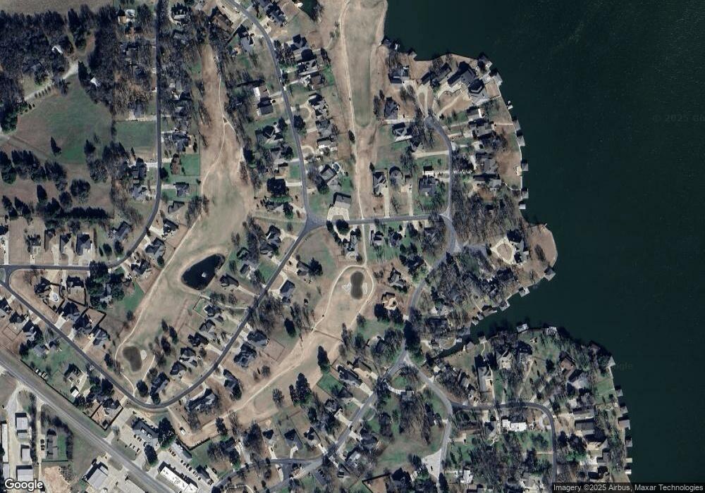 307 Kiowa Dr W, Gainesville, TX 76240 - photo 1