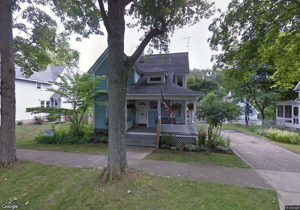 210 Washington St, Chelsea, MI 48118 - photo 1