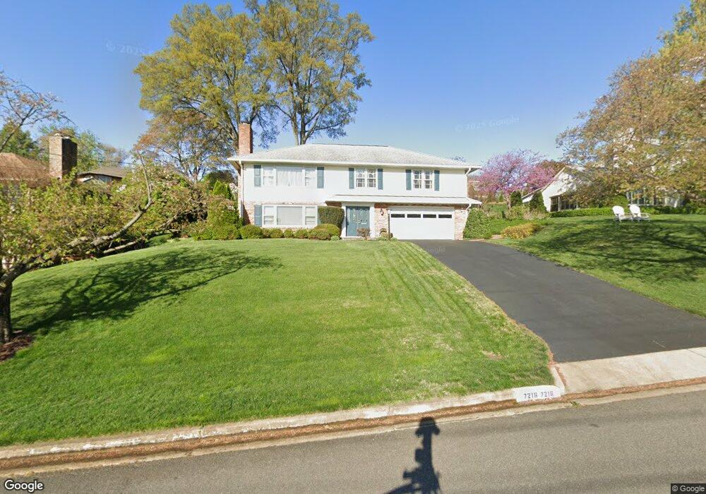 7216 Park Terrace Dr, Alexandria, VA 22307 - photo 1