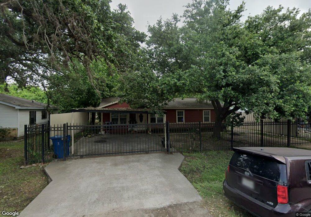 2207 Brea Crest St, Houston, TX 77093 - photo 1