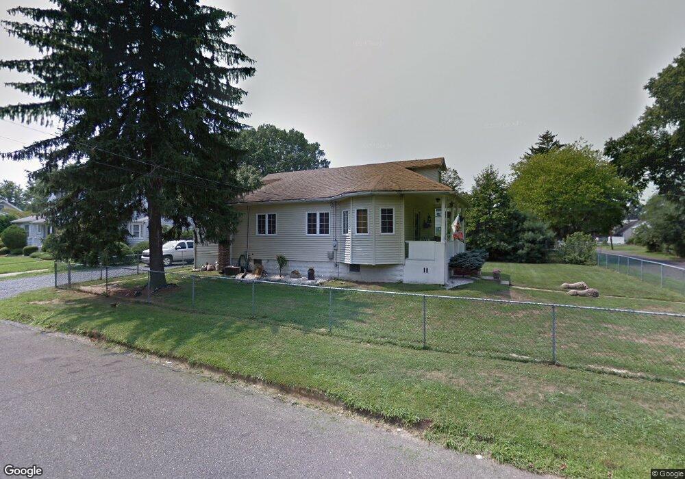 102 Thomas Ave, Maple Shade, NJ 08052 - photo 1