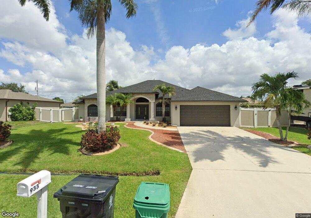 933 SW Jeremko Ave, Port Saint Lucie, FL 34953 - photo 1