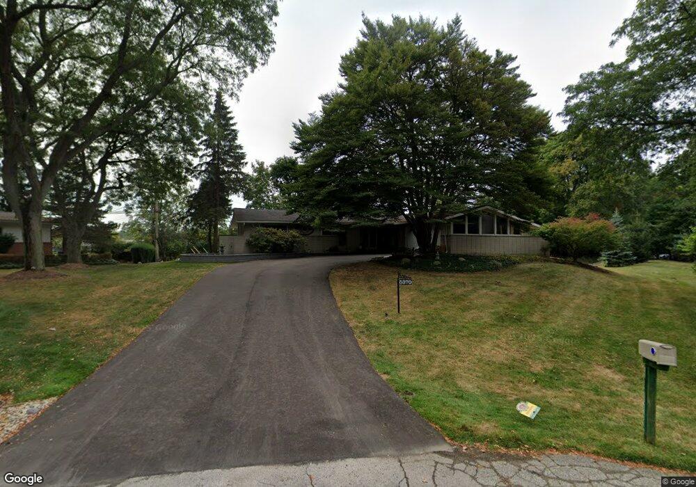 5370 Kellen Ln, Bloomfield Hills, MI 48302 - photo 1