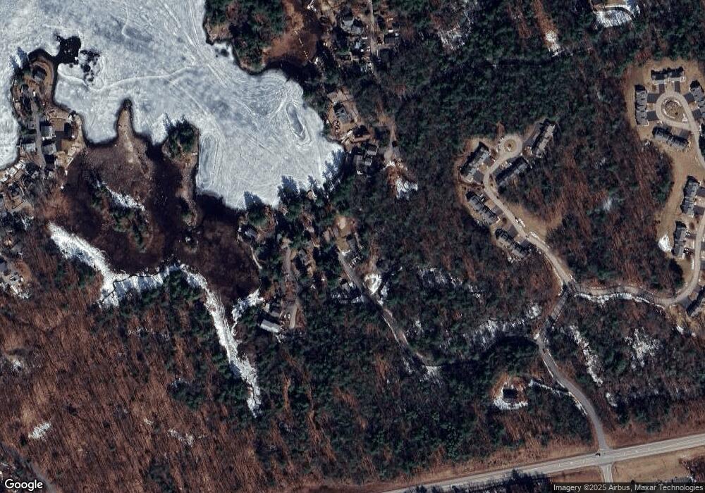 8 Lakeside Dr, Atkinson, NH 03811 - photo 1