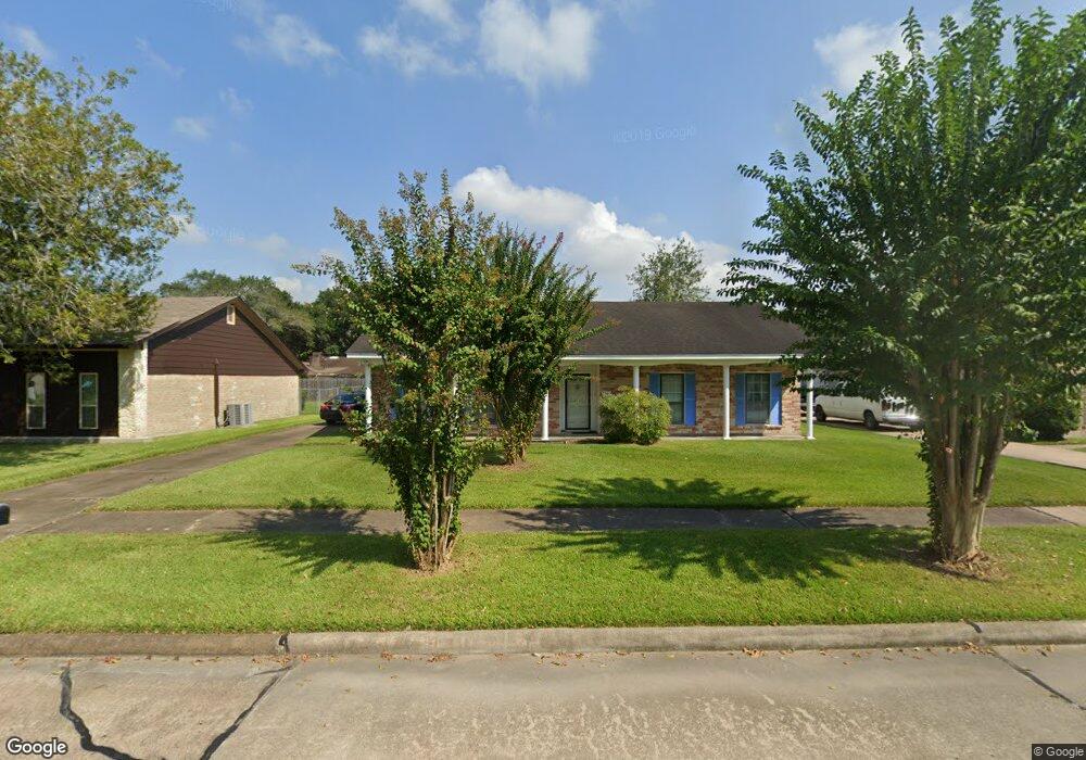 353 W Castle Harbour Dr, Friendswood, TX 77546 - photo 1