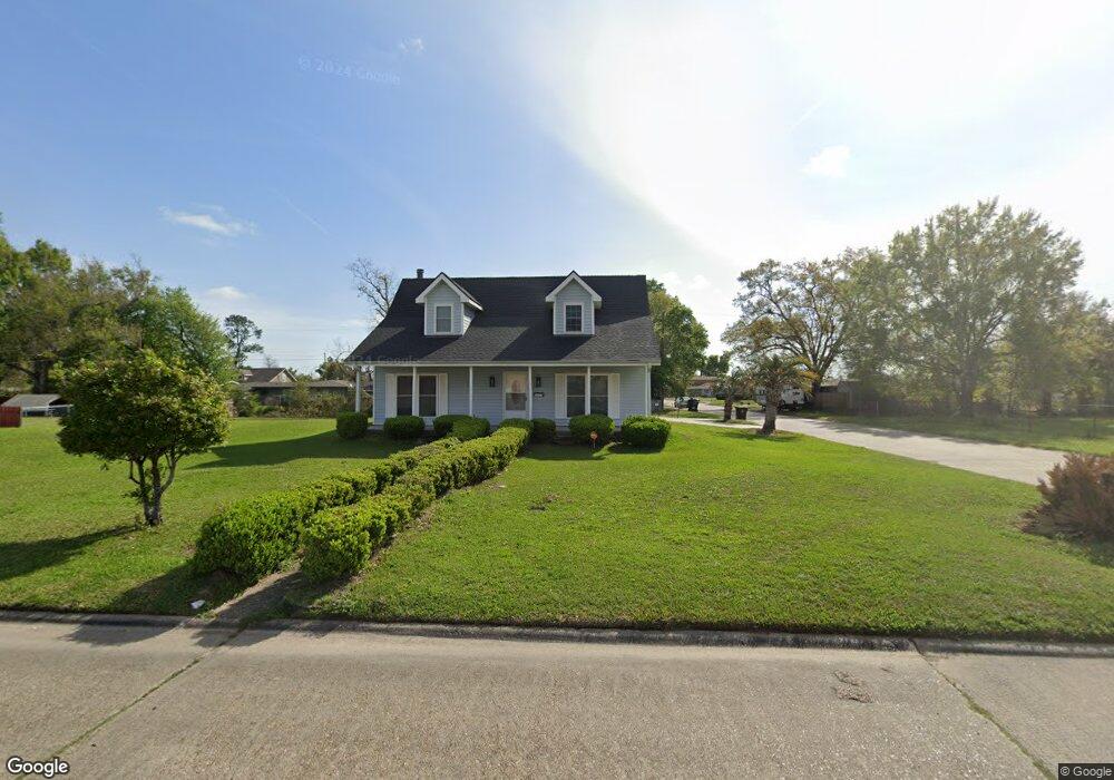 2927 General Twining St, Lake Charles, LA 70615 - photo 1