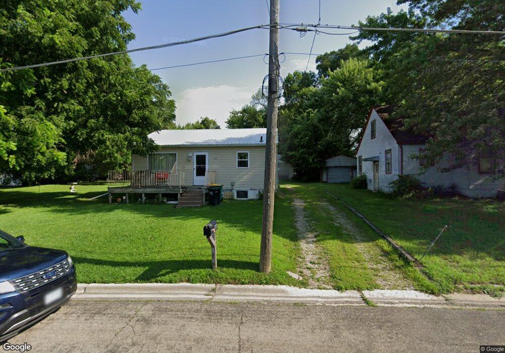 1709 Eberhardt St, Albert Lea, MN 56007 - photo 1