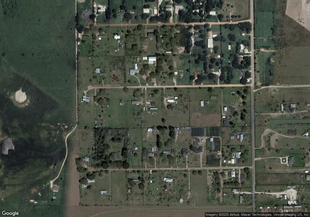 29203 Cherokee Ln, Waller, TX 77484 - photo 1