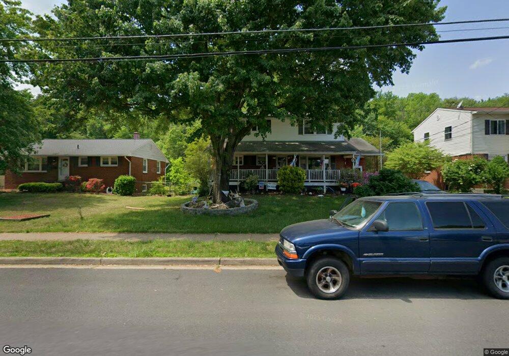 7424 Convair Dr, Alexandria, VA 22306 - photo 1