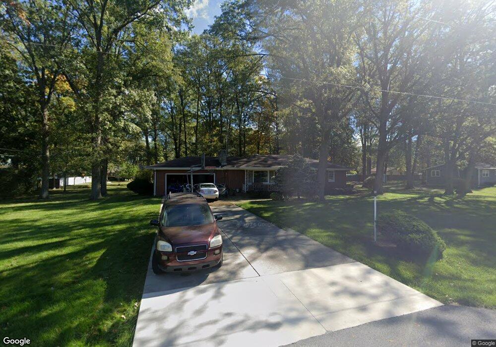 1239 Fairgreen Ave, Lima, OH 45805 - photo 1