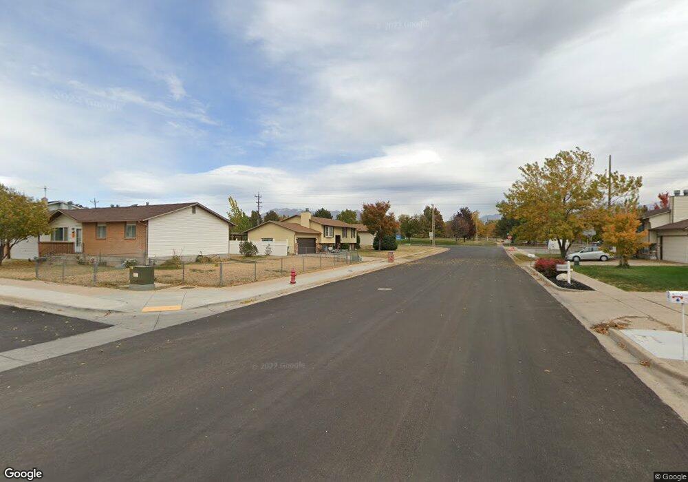 2541 N 1050 W, Clearfield, UT 84015 - photo 1