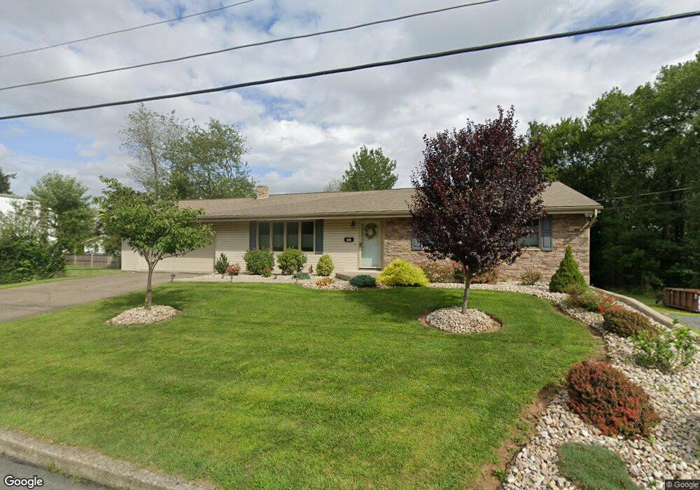 325 W 24th St, Hazleton, PA 18202 - photo 1