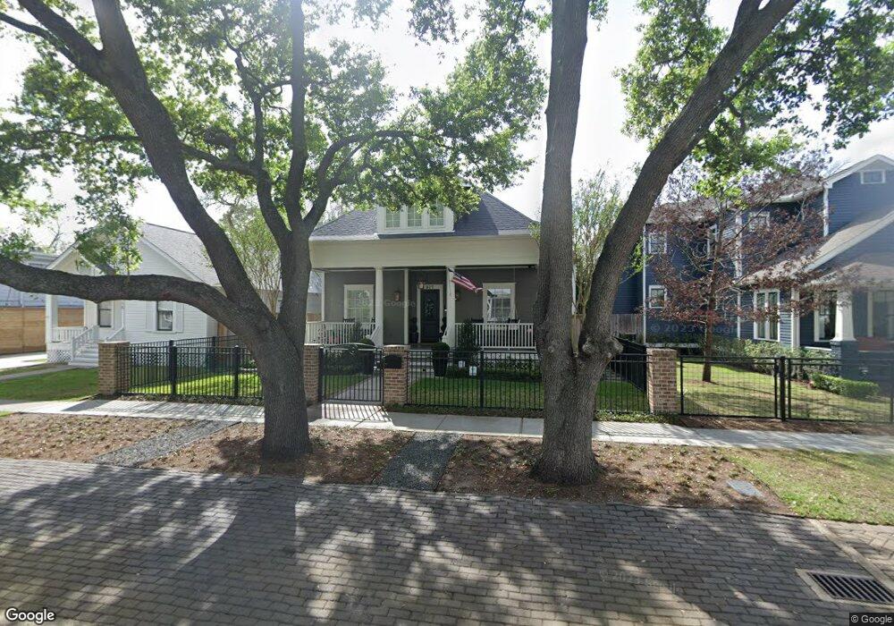 917 Columbia St, Houston, TX 77008 - photo 1