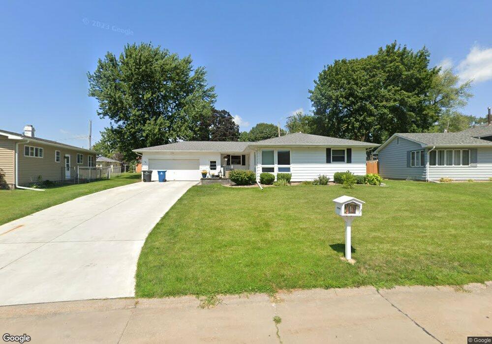 2515 29th Ave, Rock Island, IL 61201 - photo 1