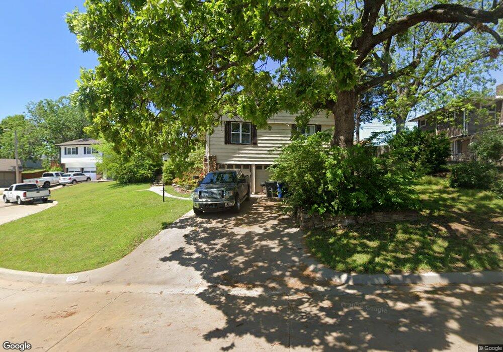 5310 S 32nd West Place, Tulsa, OK 74107 - photo 1