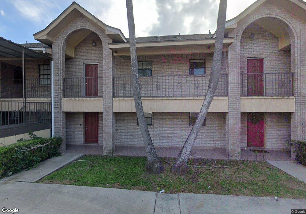 2210 Elisa Ln unit 15, Edinburg, TX 78541 - photo 1