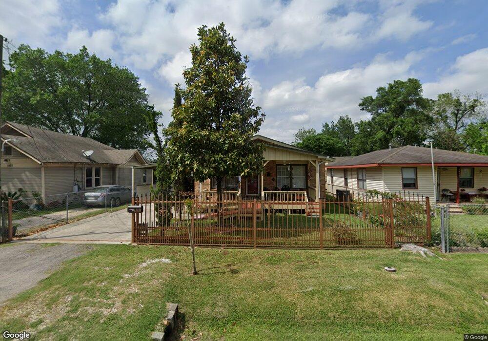 1409 De Boll St, Houston, TX 77022 - photo 1