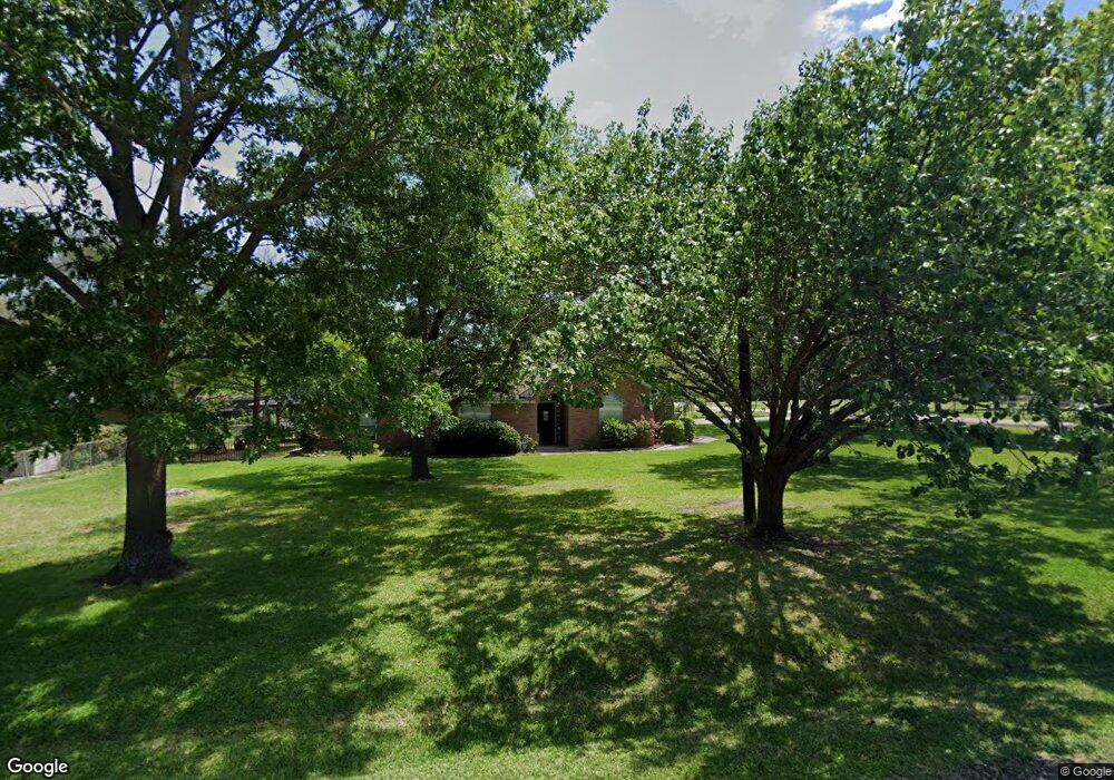 901 E Waco St, Ennis, TX 75119 - photo 1
