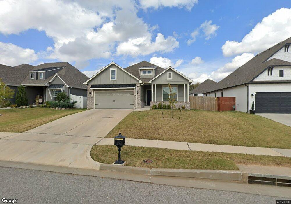 804 E Edgewater Place, Broken Arrow, OK 74012 - photo 1