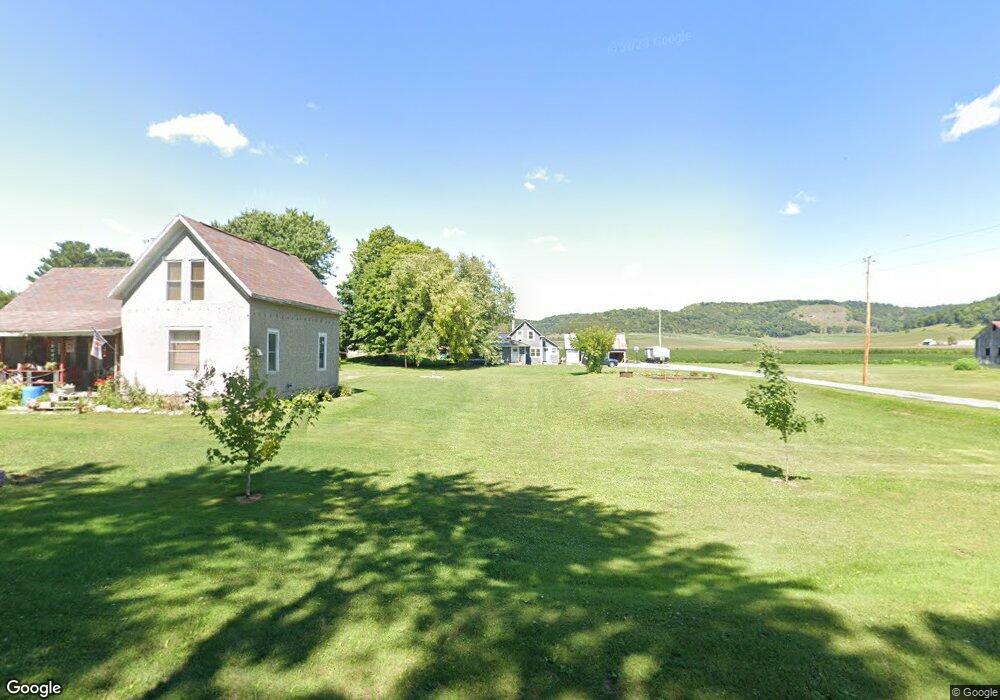 18064 Summer Dr, Houston, MN 55943 - photo 1