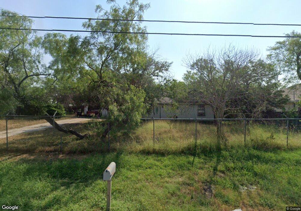 7702 Glasgow Dr, San Antonio, TX 78223 - photo 1