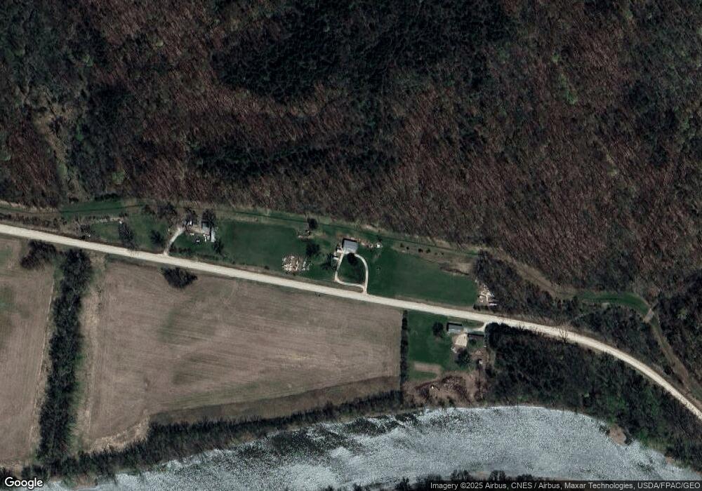 19152 Skunk River Rd, Wever, IA 52658 - photo 1