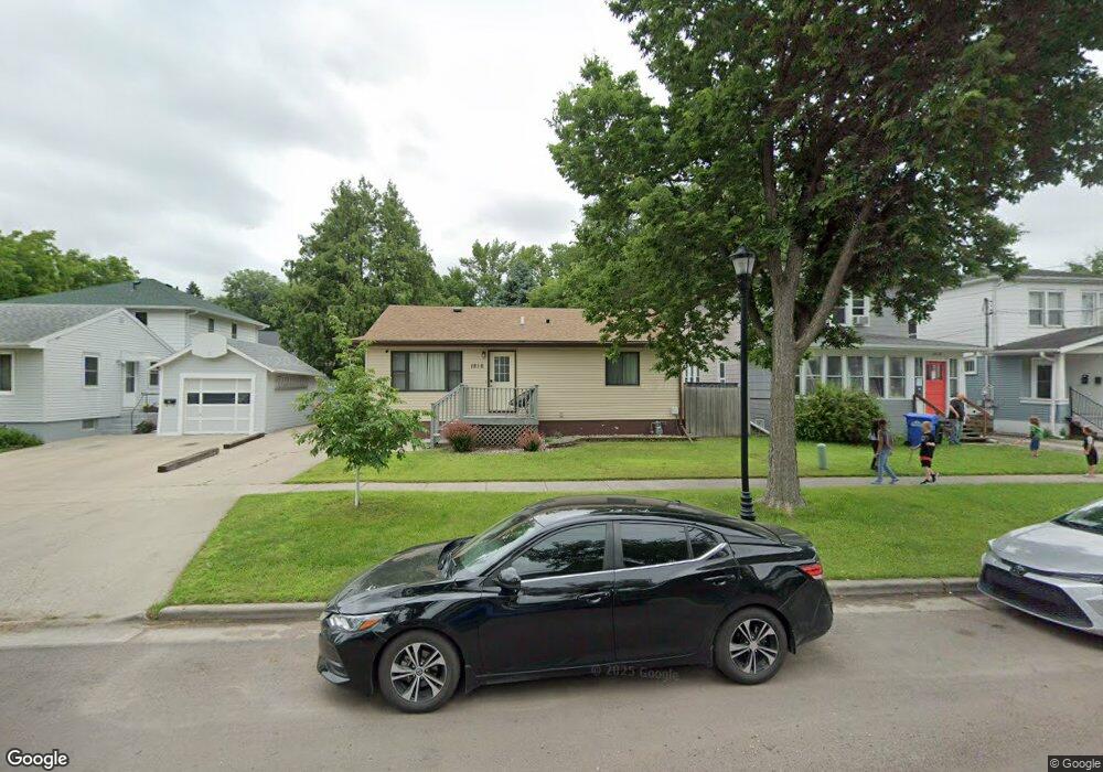 1216 11th Ave N, Fargo, ND 58102 - photo 1