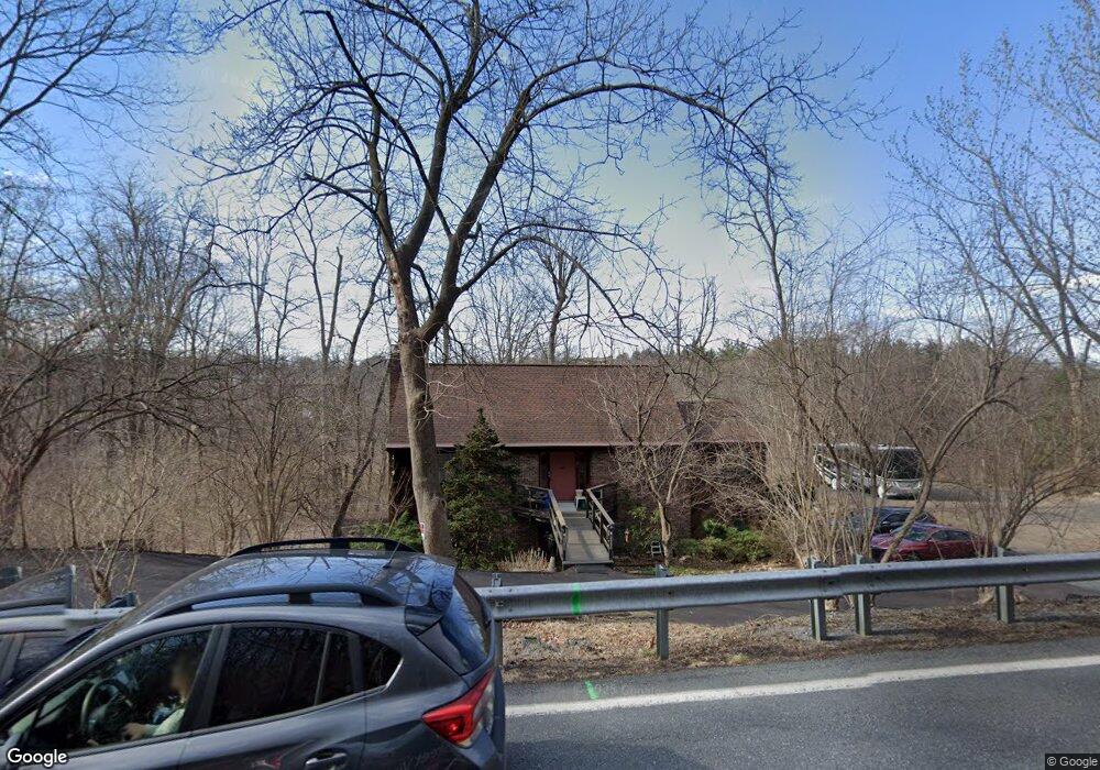 251 Mountain View Rd, Reading, PA 19607 - photo 1