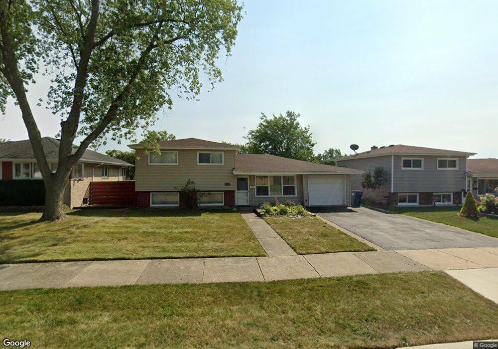 2705 Varonen Ave, Waukegan, IL 60087 - photo 1