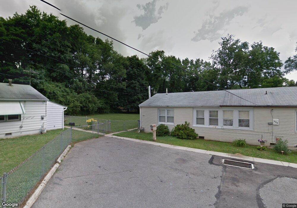 409 Boston Ct, Wallingford, PA 19086 - photo 1