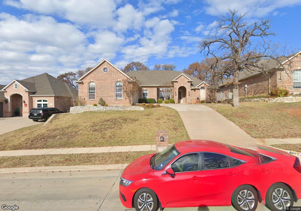 925 Crestview Dr, Bedford, TX 76021 - photo 1