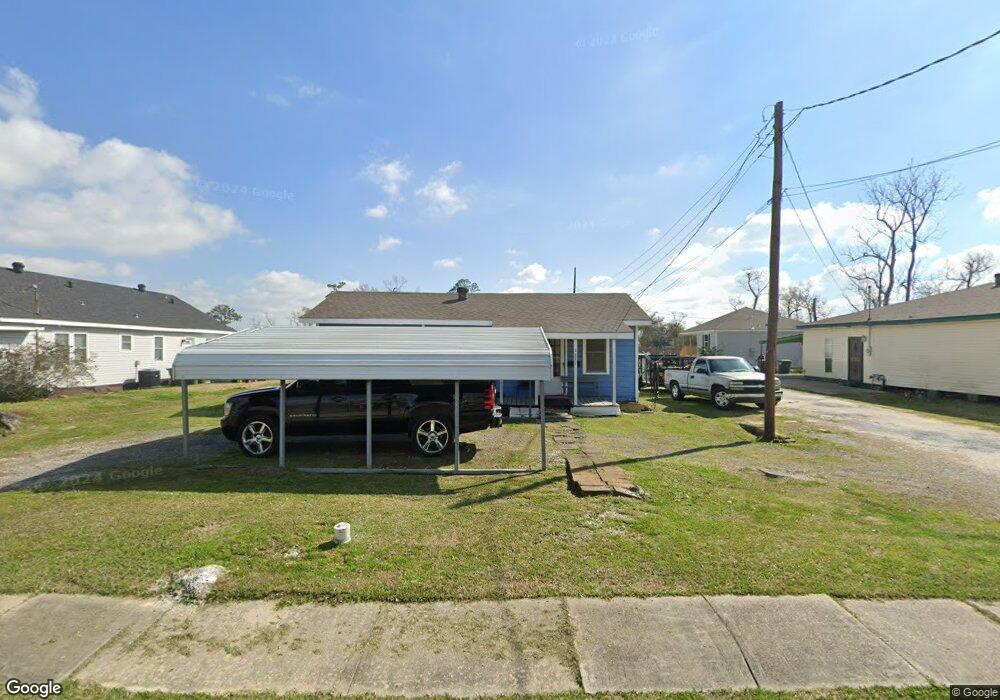 1112 N Blake St, Lake Charles, LA 70601 - photo 1
