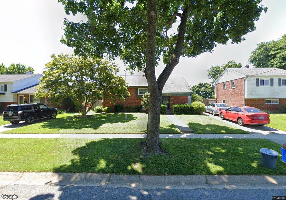 4704 Falcon St, Rockville, MD 20853 - photo 1