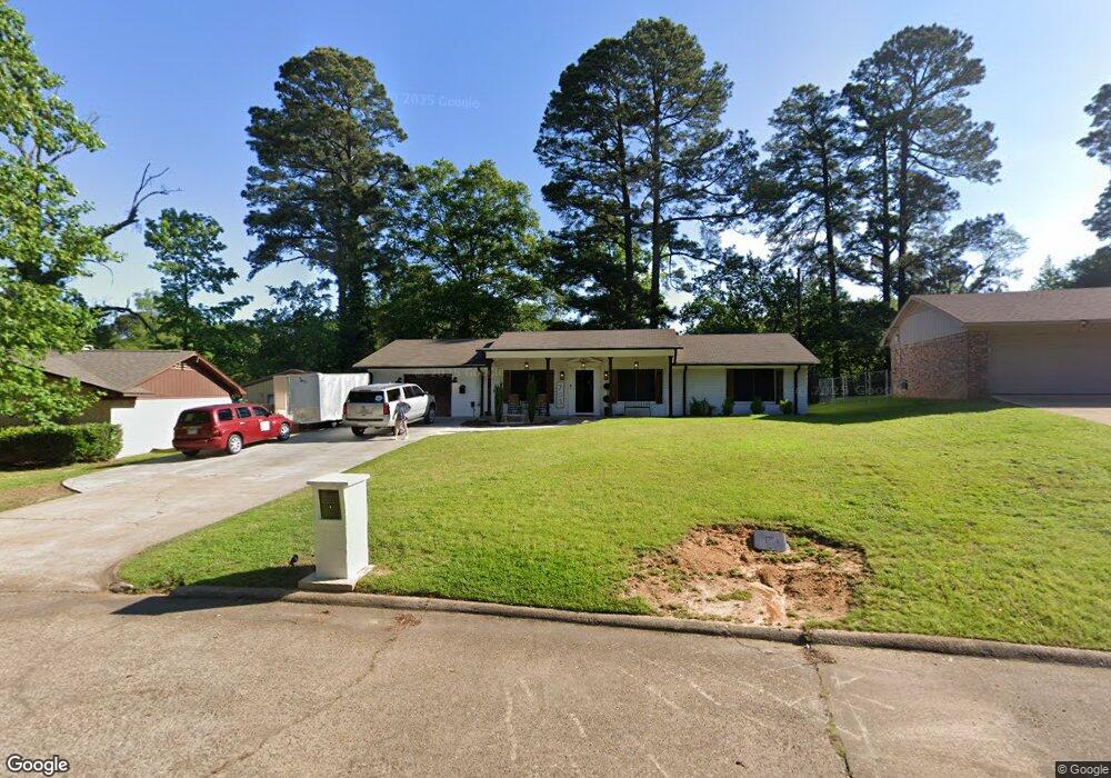 703 Diane Dr, Wake Village, TX 75501 - photo 1