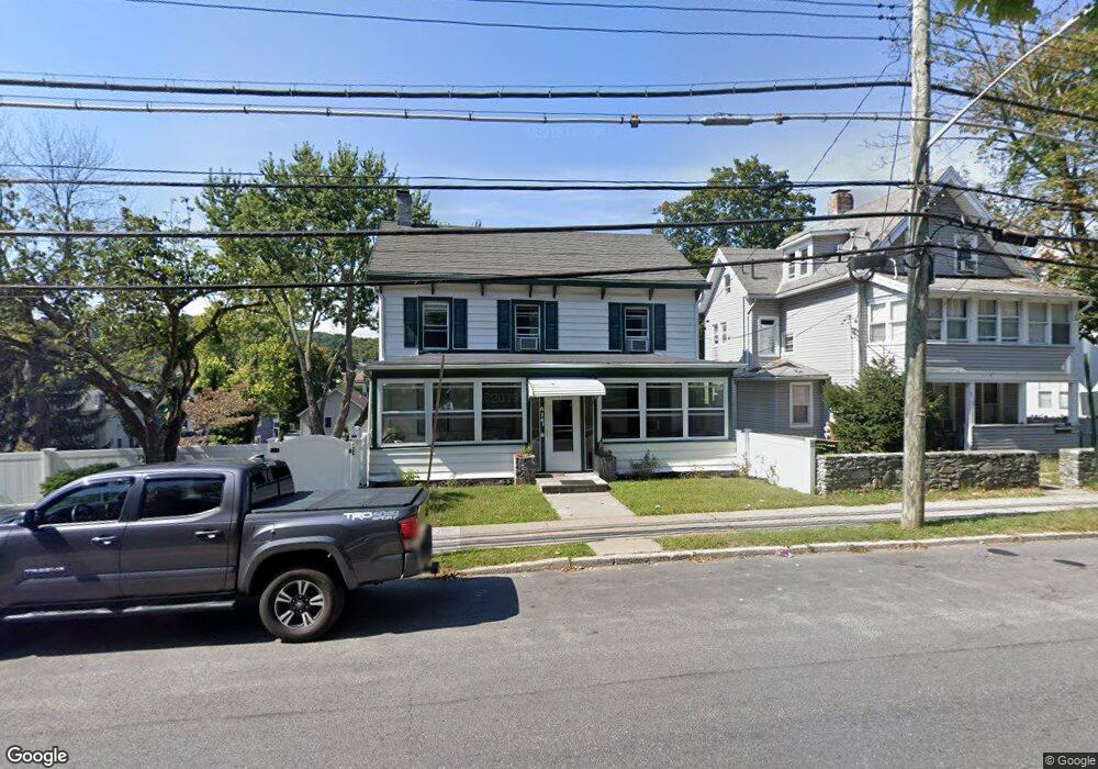 614 N Division St, Peekskill, NY 10566 - photo 1
