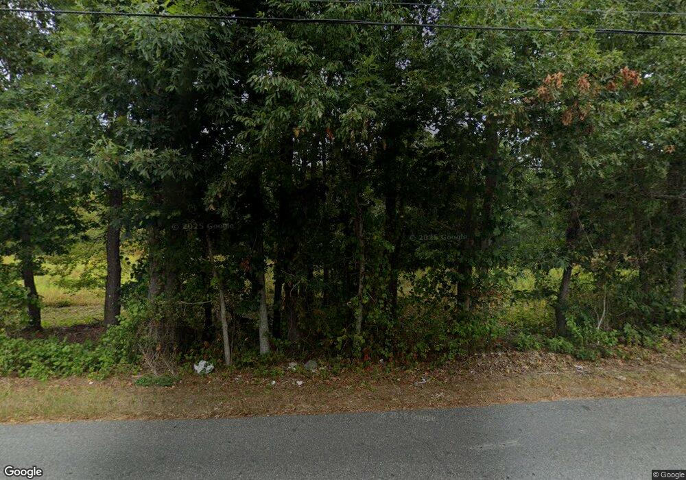 282 Trotting Park Rd, Teaticket, MA 02536 - photo 1