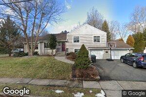 141 Mason Dr, Metuchen, NJ 08840