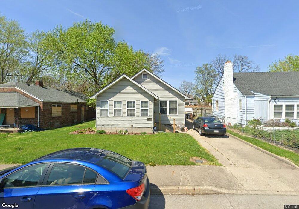 1026 W 10th St, Anderson, IN 46016 - photo 1