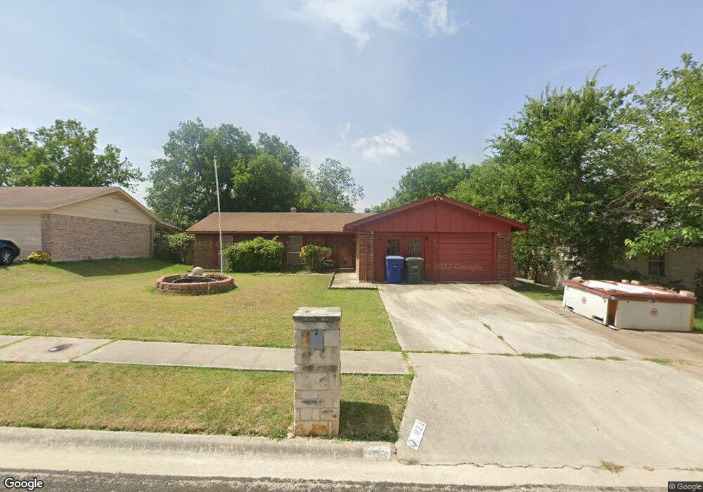 922 Edwards St, Copperas Cove, TX 76522 - photo 1