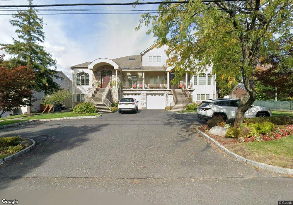 7 Sunrise Dr, Monsey, NY 10952 - photo 1