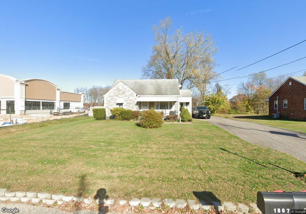 1807 Mount Holly Rd, Burlington, NJ 08016 - photo 1